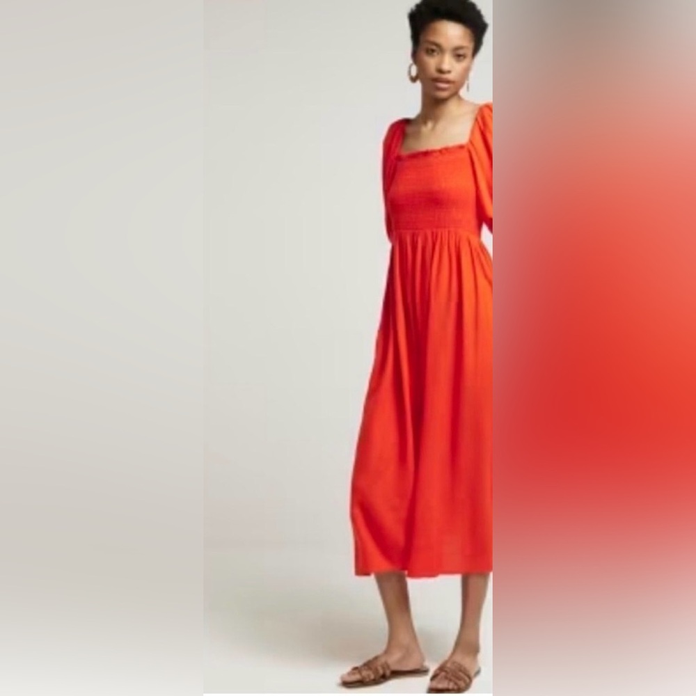 Elegant Orange smocked Midi Dress - Picture 3 of 11